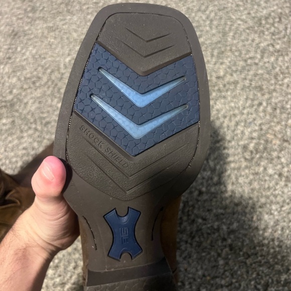 Ariat square toe boots - Picture 3 of 4